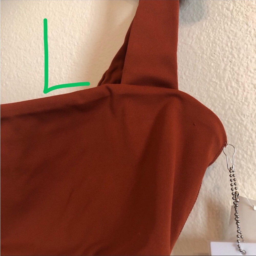 WEWOREWHAT Sport Bra - Picture 15 of 16